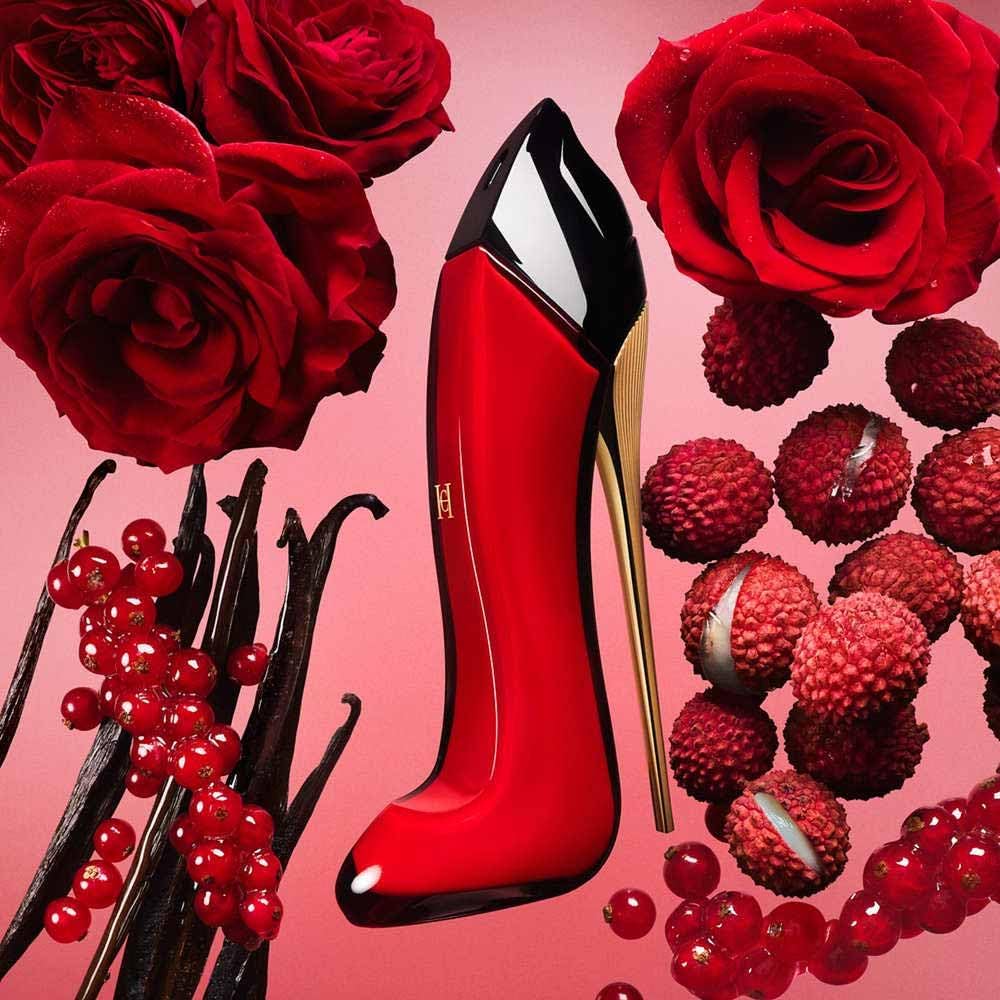 Carolina Herrera Very Good Girl 30ml EDP perfume spray featuring a sleek bottle with a vibrant red bow and floral design.